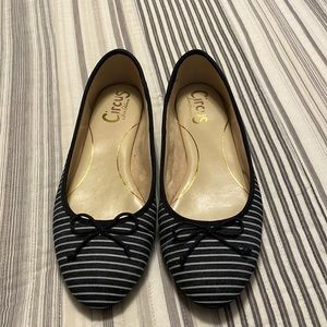 Circus by Sam Edelman Navy Blue White Striped Flats Sz 9.5